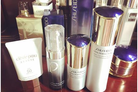 資生堂cpb肌膚之鑰貴婦級護理,好用的產品有這四款-易網健康<a href=http://www.xllyou.com/jkys/ target=_blank class=infotextkey>養生</a>網 資生堂cpb肌膚之鑰貴婦級護理,好用的產品有這四款