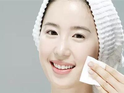 如何使用防曬霜美白，保養(yǎng)肌膚的進(jìn)階技巧