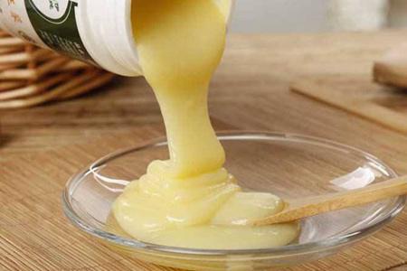 蜂王漿美容功效祛黃褐斑，使用需要注意的副作用