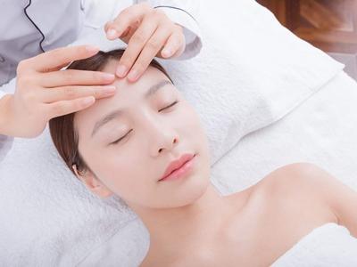 女生夏天護膚的正確步驟,學會方法才能養出美麗