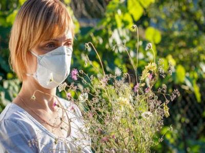 過敏性皮炎濕疹反復發作，女生預防四點方法