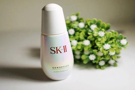 女人的美白精華液,六款高端護膚產品排行榜-易網健康<a href=http://www.xllyou.com/jkys/ target=_blank class=infotextkey>養生</a>網 女人的美白精華液,六款高端護膚產品排行榜