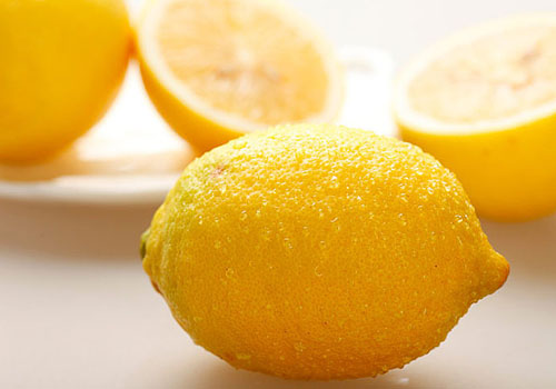 女人美容護(hù)膚吃什么水果好？常吃這5種肌膚水嫩透白