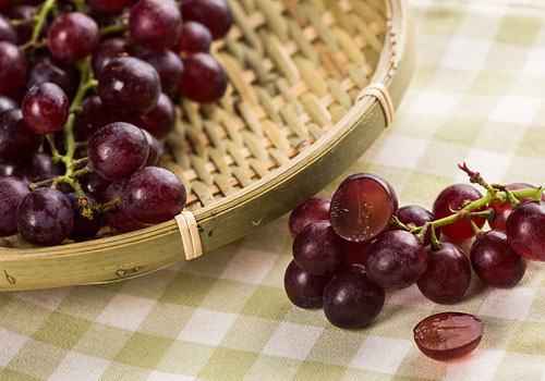 女人美容護(hù)膚吃什么水果好？常吃這5種肌膚水嫩透白