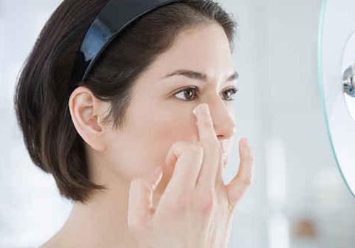 導致眼部衰老的4個習慣 你還在犯嗎？