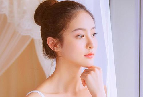 秋冬季皮膚干燥缺水怎么辦? 6個技巧快速補水-易網(wǎng)<a href=http://www.xllyou.com/ target=_blank class=infotextkey>健康養(yǎng)生</a>網(wǎng) 秋冬季皮膚干燥缺水怎么辦? 6個技巧快速補水