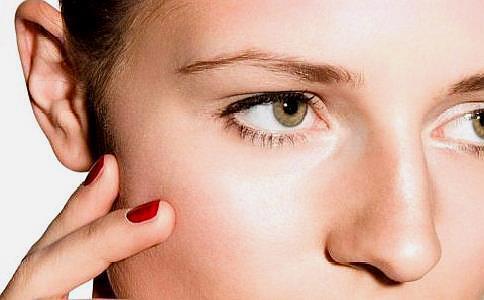 要想皮膚好?這5個護膚步驟一個也不能少-易網健康養生網 要想皮膚好?這5個護膚步驟一個也不能少