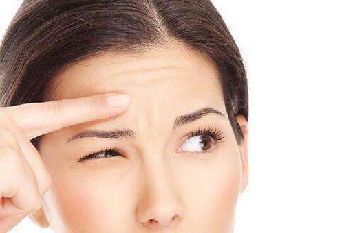 抬頭紋顯老怎么辦?5個方法搞定它
