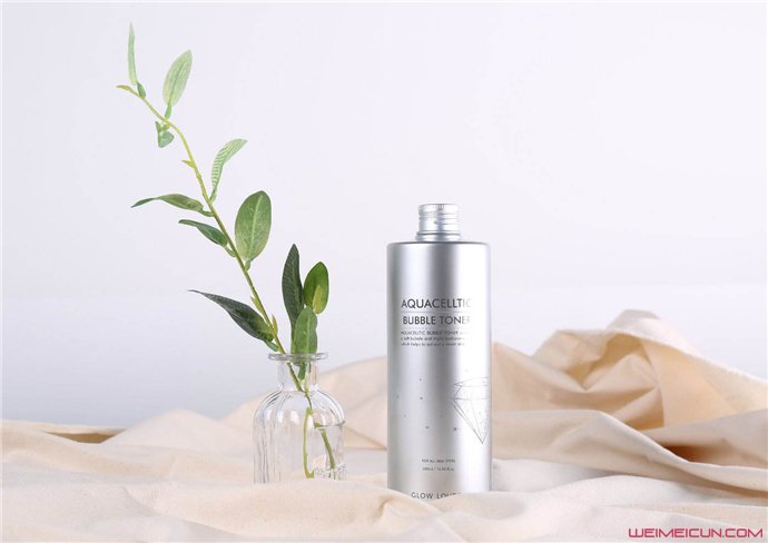 爽膚水和柔膚水的區(qū)別是什么 達人告訴兩者主要區(qū)別在這-易網(wǎng)健康<a href=http://www.xllyou.com/jkys/ target=_blank class=infotextkey>養(yǎng)生</a>網(wǎng) 爽膚水和柔膚水的區(qū)別是什么 達人告訴兩者主要區(qū)別在這