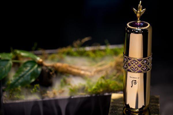 精華液的正確使用順序是什么?具體如何使用?-易網(wǎng)健康<a href=http://www.xllyou.com/jkys/ target=_blank class=infotextkey>養(yǎng)生</a>網(wǎng) 精華液的正確使用順序是什么?具體如何使用?