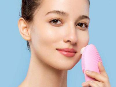 洗臉儀洗臉會導致毛孔變大嗎 如何正確使用洗臉儀