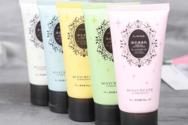 洗面奶介紹,cpb怎么樣?-易網(wǎng)健康<a href=http://www.xllyou.com/jkys/ target=_blank class=infotextkey>養(yǎng)生</a>網(wǎng) 洗面奶介紹,cpb怎么樣?