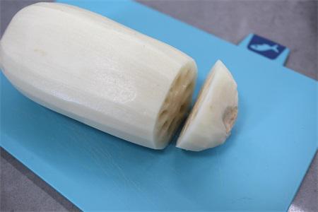 蓮藕怎么做好吃 這道紅糖糯米藕是女性補氣血的好幫手-易網健康養生網 蓮藕怎么做好吃 這道紅糖糯米藕是女性補氣血的好幫手