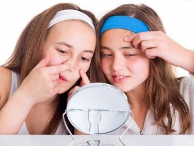 臉上七處長痘痘的位置圖解,一直長痘原來是這里出現毛病