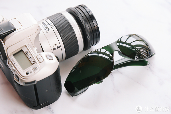 脫毛儀能永久脫毛嗎?脫毛儀的優點是什么?-易網健康<a href=http://www.xllyou.com/jkys/ target=_blank class=infotextkey>養生</a>網 脫毛儀能永久脫毛嗎?脫毛儀的優點是什么?