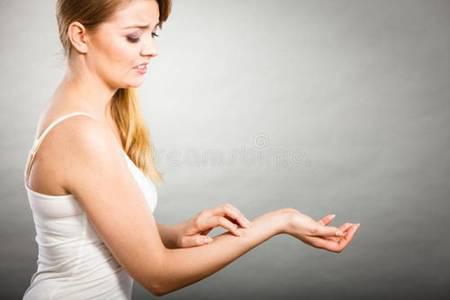 濕疹怎么治好得快？輕微濕疹和重度濕疹治療方式要區別對待