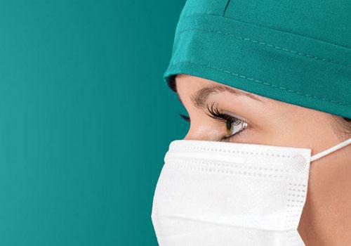 長時間戴口罩給肌膚帶來哪些不適？如何正確護理？