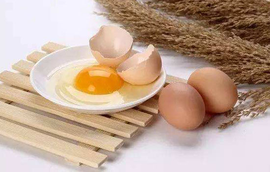 黃瓜能直接敷在臉上嗎 黃瓜面膜的做法-易網健康養生網 黃瓜能直接敷在臉上嗎 黃瓜面膜的做法