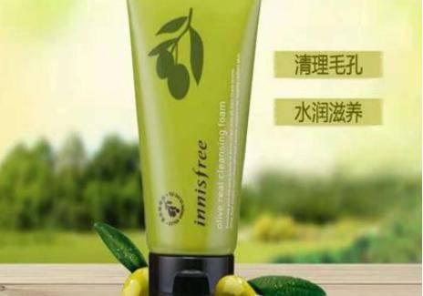 早上和晚上的正確的護膚步驟 兩者又有什么差別?-易網<a href=http://www.xllyou.com/ target=_blank class=infotextkey>健康養生</a>網 早上和晚上的正確的護膚步驟 兩者又有什么差別?