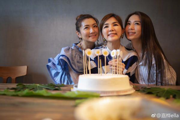 SHE十七周年演唱會 17年后你開始有小細紋了嗎？