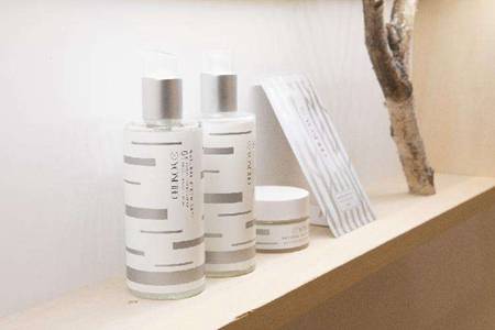 祛痘印六款國貨藥膏產品,油性皮膚祛痘效果太好用-易網健康<a href=http://www.xllyou.com/jkys/ target=_blank class=infotextkey>養生</a>網 祛痘印六款國貨藥膏產品,油性皮膚祛痘效果太好用