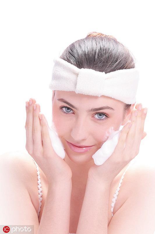 油皮的自白：夏天對我們也太太太太太嚴格了吧！