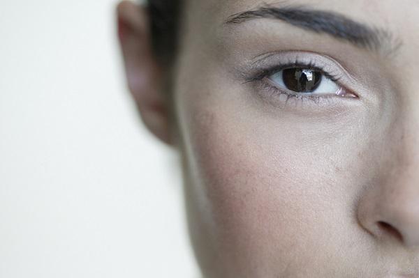 夏季補水做到位了皮膚還是干？補水≠保濕！