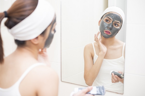 正確使用面膜讓你素顏也能皮膚好狀態！