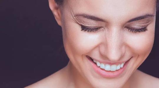 晚睡為什么會(huì)有黑眼圈 黑眼圈怎么去除?-易網(wǎng)健康養(yǎng)生網(wǎng) 晚睡為什么會(huì)有黑眼圈 黑眼圈怎么去除?