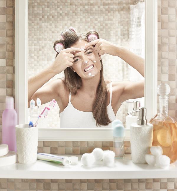 還在羨慕她的牛奶肌嗎？先解決你的毛孔粗大吧！