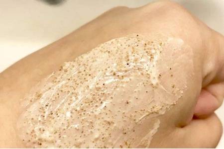 雞皮膚怎么消除?去雞皮膚最有效的方法快速見效-易網健康<a href=http://www.xllyou.com/jkys/ target=_blank class=infotextkey>養生</a>網 雞皮膚怎么消除?去雞皮膚最有效的方法快速見效