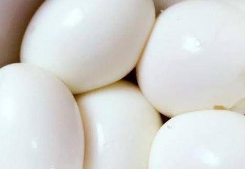 每天用雞蛋清敷臉可以去皺嗎?護膚的正確方法要避開禁忌-易網健康養生網 每天用雞蛋清敷臉可以去皺嗎?護膚的正確方法要避開禁忌