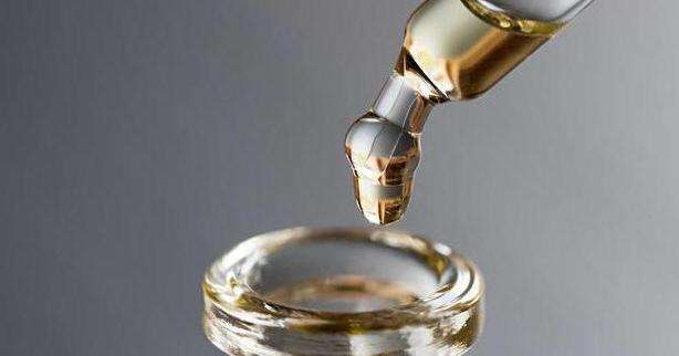 精華液可以天天使用嗎 如何正確使用精華液?-易網健康養生網 精華液可以天天使用嗎 如何正確使用精華液?