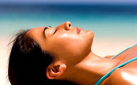 皮膚曬傷后蛻皮怎樣妥善處理 6個妙招幫你快速修復