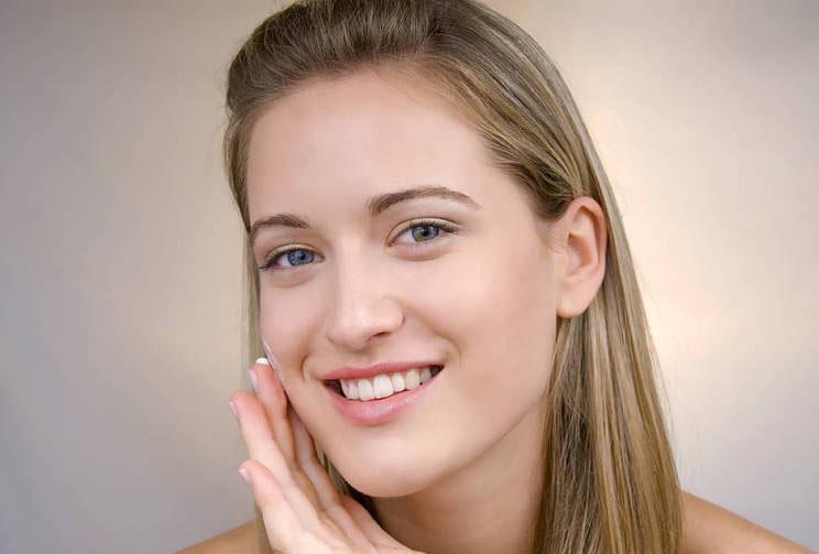 皮膚黃是什么原因導致的？皮膚黃如何美白