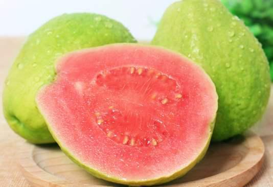 番石榴的功效與作用，有效滋養肌膚！