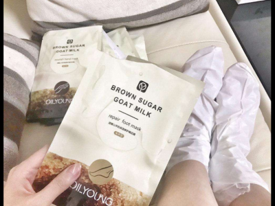 敷爾佳黑膜確實比白膜好用嗎？敷爾佳黑膜和白膜有什么區(qū)別？