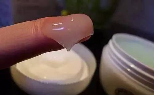 bb霜和防曬霜先用哪一個