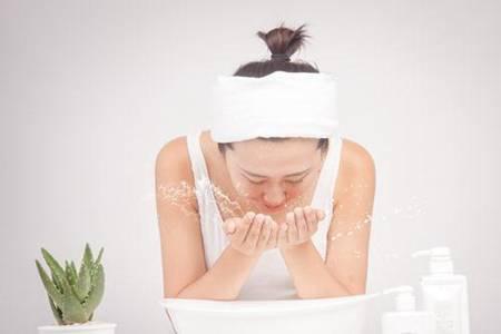 去角質啫喱的功效與作用  什么是去角質啫喱怎么使用有何效果