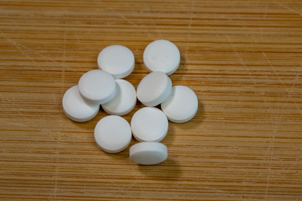 上瞼下垂怎樣修復-易網<a href=http://www.xllyou.com/ target=_blank class=infotextkey>健康養生</a>網 上瞼下垂怎樣修復