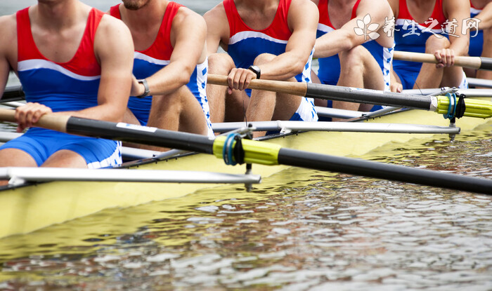 男子1000米雙人劃艇中國隊摘銀 時隔13年再奪獎牌 男子1000米雙人劃艇中國隊摘銀 時隔13年再奪獎牌