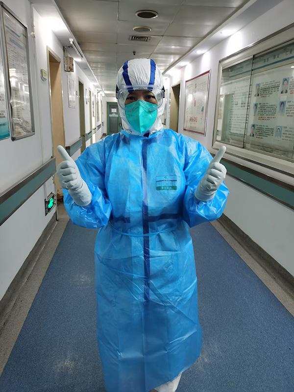 誰在承載生命之重：護士節，傾聽白衣天使們的“心聲”