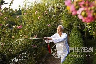 老人初春養生，牢記六字口訣