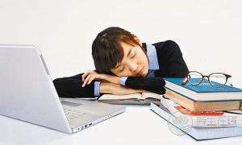 夏季午睡注意四大禁忌 午睡時間不是越長越好 夏季午睡注意四大禁忌 午睡時間不是越長越好
