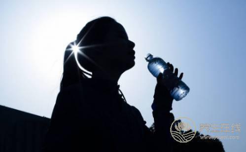 清明養生要怎么喝水才健康?