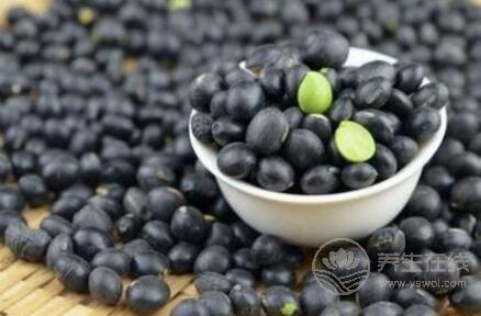 小雪節一到，專家建議多吃黑色食物