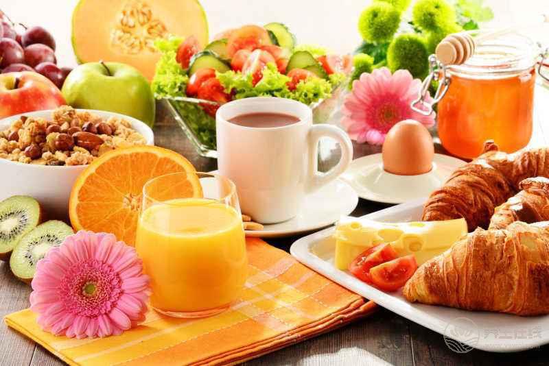 性事積極也是秋季養(yǎng)生之道？這15件事能做到一半你的身體不會太差