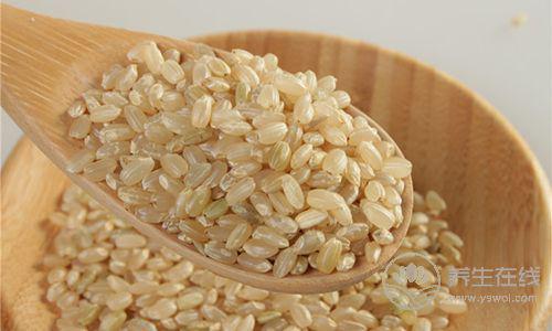 夏天便秘怎么辦？7種食物助你排便通暢、養(yǎng)出好氣色