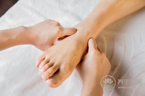 秋季怕生病，多按3個(gè)穴位