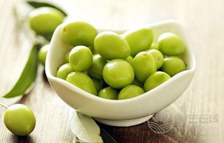 秋季喉嚨痛吃什么 十種食物去燥潤(rùn)喉